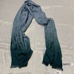 NWT Coach Signature Stole